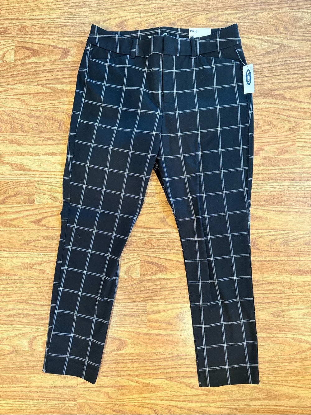 Old Navy Black Windowpane pixie